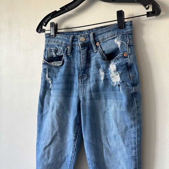 Wild Fable High Rise Distressed Skinny Jeans - Size 00 - Picture 8 of 10